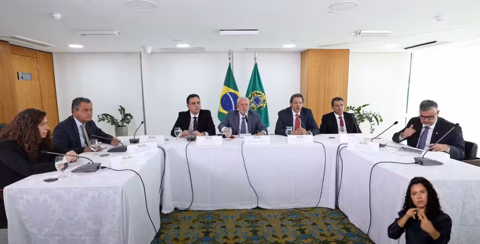 divida união estado dinheiro enchentes